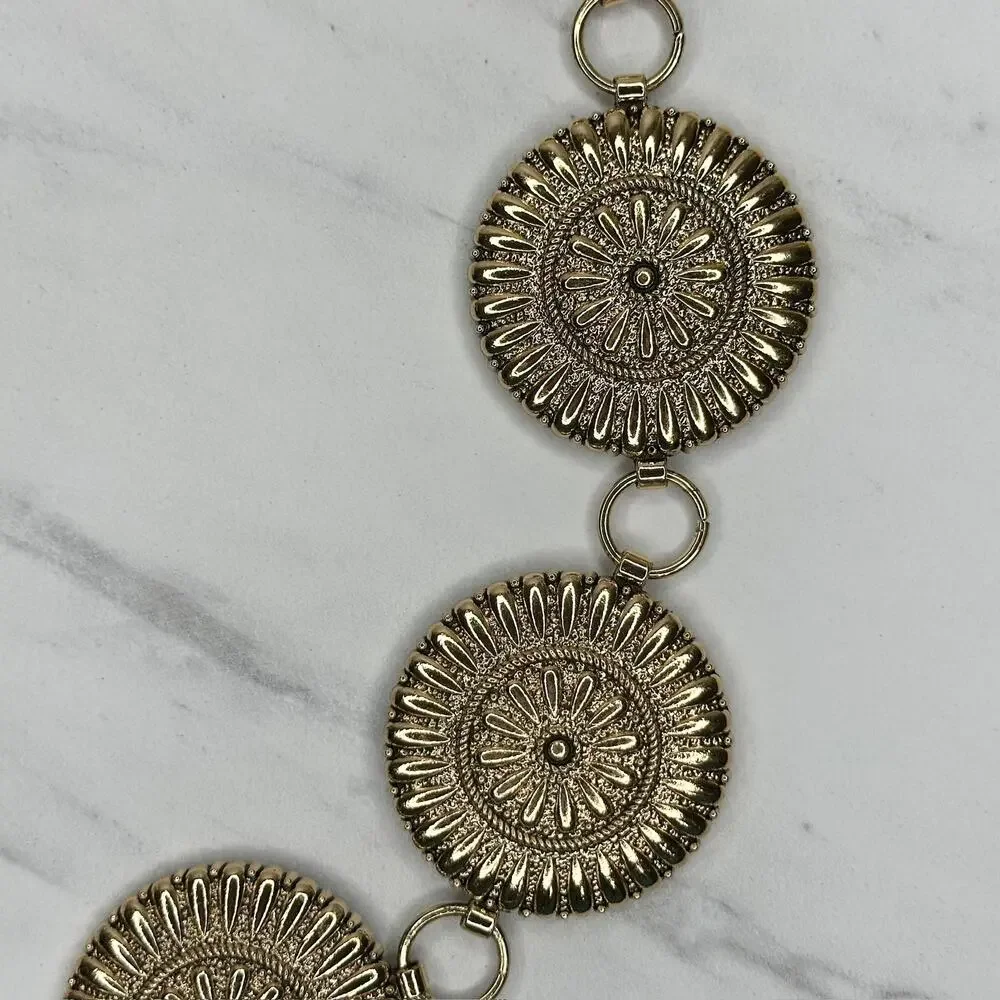 Flower Concho Sunburst Gold Chain Belt OS ✨